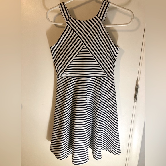 Girls Nordstrom Zunie Navy Blue and White Striped Dress Size 12 Classic - Picture 12 of 12